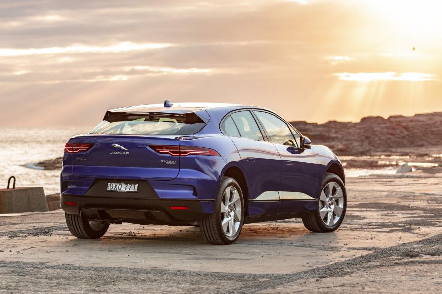  Jaguar I-Pace EV400 AWD SE 2018 года  (AU) (фото 11 из 40)